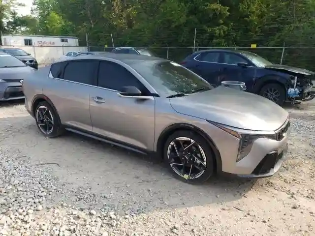 3KPFW4DE7SE048692 2025 KIA K4 GT LINE-3