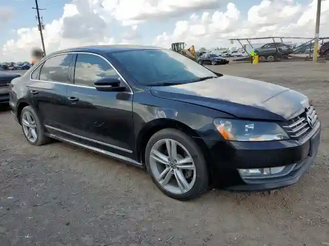 1VWCV7A38FC071841 2015 VOLKSWAGEN PASSAT-3