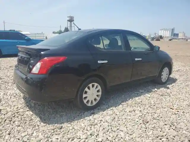 3N1CN7AP3JL823144 2018 NISSAN VERSA-2