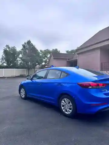 KMHD74LF8HU304388 2017 HYUNDAI ELANTRA-1