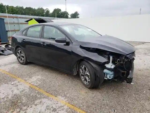 3KPF24AD8KE091686 2019 KIA FORTE-3
