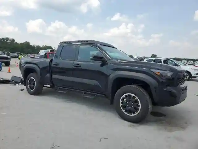 3TMLB5JN2RM075257 2024 TOYOTA TACOMA-3