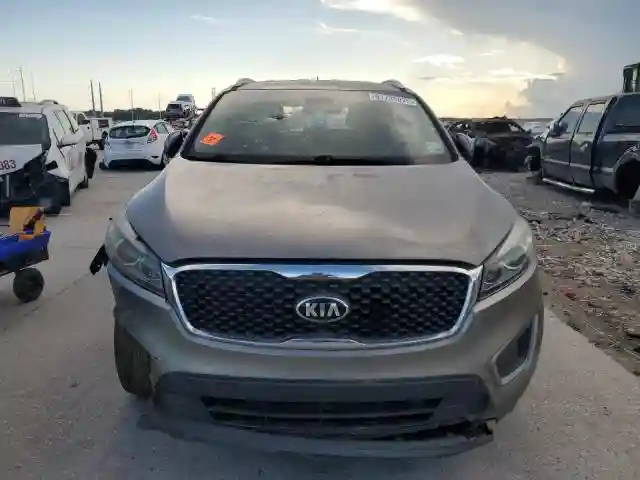 5XYPG4A36GG145767 2016 KIA SORENTO-4