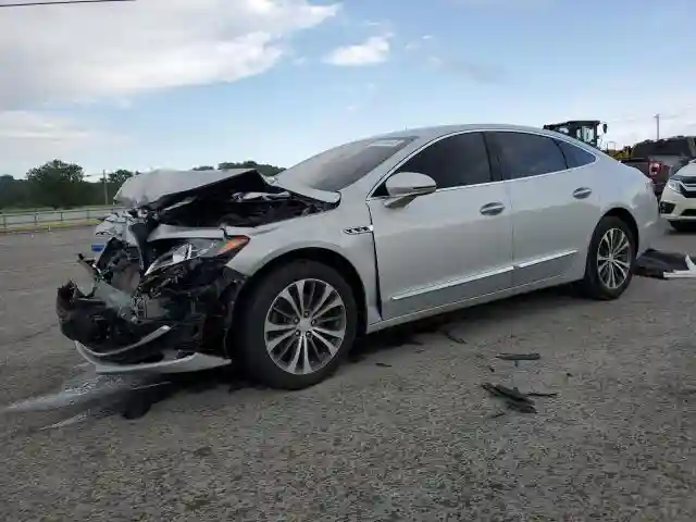 1G4ZP5SS1JU147688 2018 BUICK LACROSSE-0