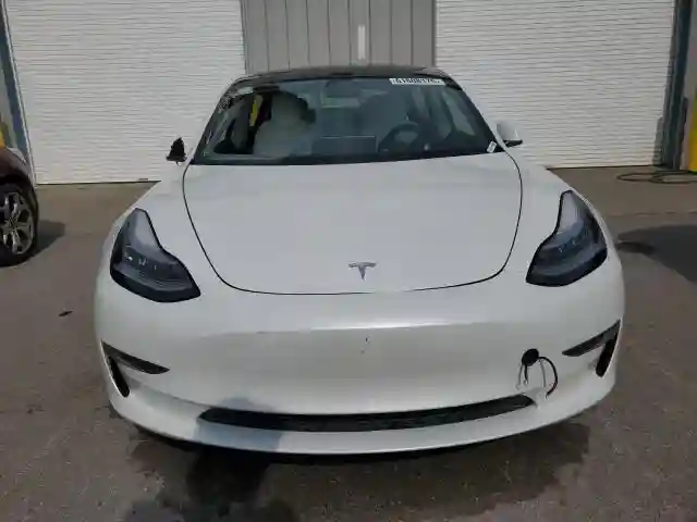5YJ3E1EA8KF486793 2019 TESLA MODEL 3-4