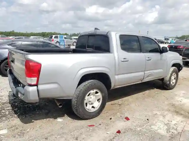 5TFAX5GN0HX086671 2017 TOYOTA TACOMA-2