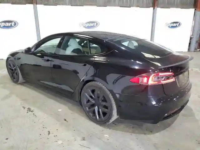 5YJSA1E68MF432125 2021 TESLA MODEL S-1