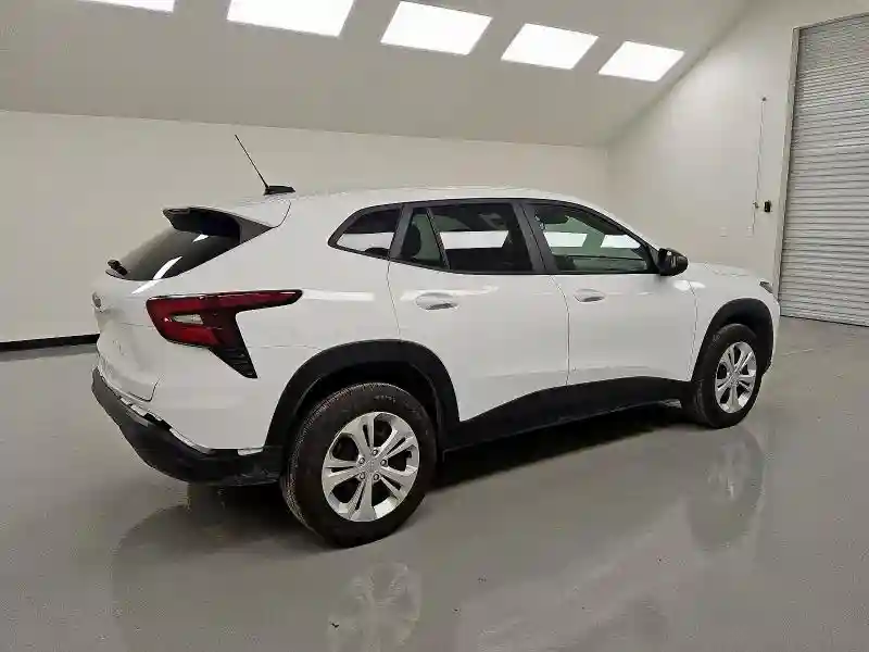 KL77LFE27RC213281 2024 CHEVROLET TRAX-2