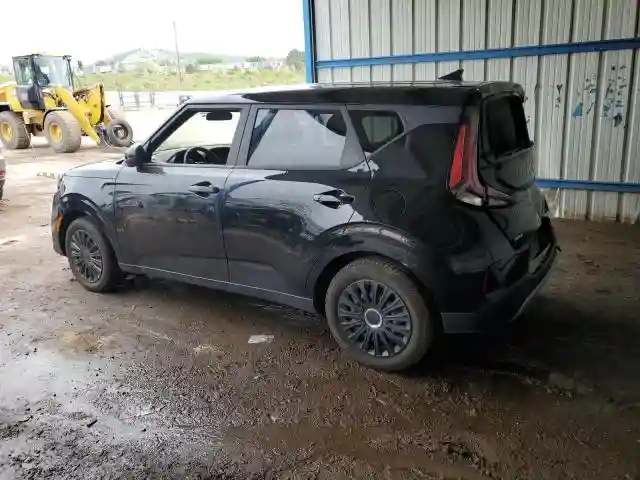 KNDJ23AU5P7862438 2023 KIA SOUL-1