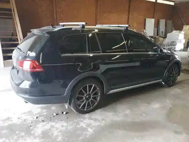 3VWH17AU2HM544824 2017 VOLKSWAGEN GOLF-2