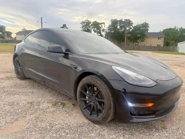 5YJ3E1EA9MF919606 2021 TESLA MODEL 3-0