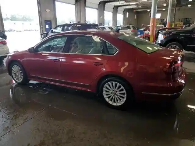 1VWBT7A35HC062793 2017 VOLKSWAGEN PASSAT-1