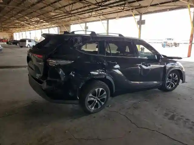 5TDHBRCH3MS036688 2021 TOYOTA HIGHLANDER-2