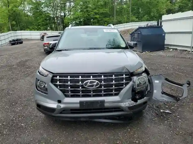 KMHRC8A34PU211884 2023 HYUNDAI VENUE-4