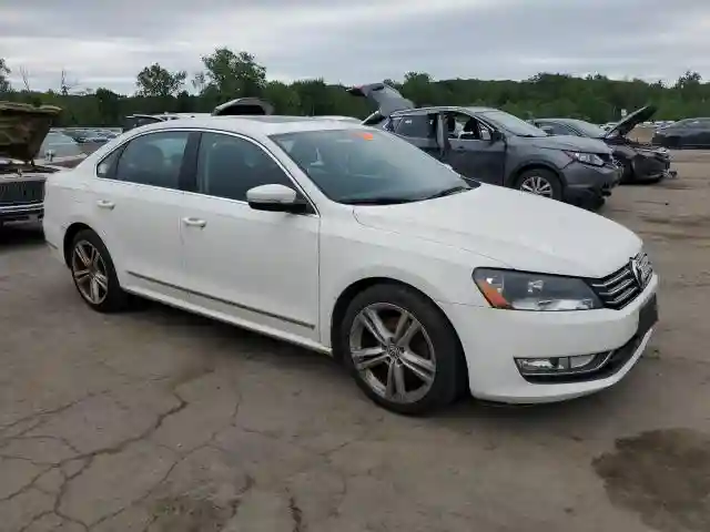 1VWBT7A31FC053361 2015 VOLKSWAGEN PASSAT-3