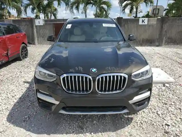 5UXTR9C56JLC78000 2018 BMW X3-4