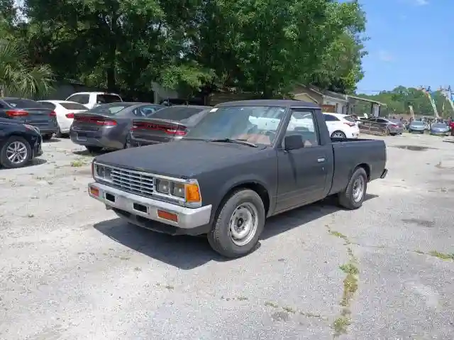 1N6ND01S1FC318854 1985 NISSAN 720-1
