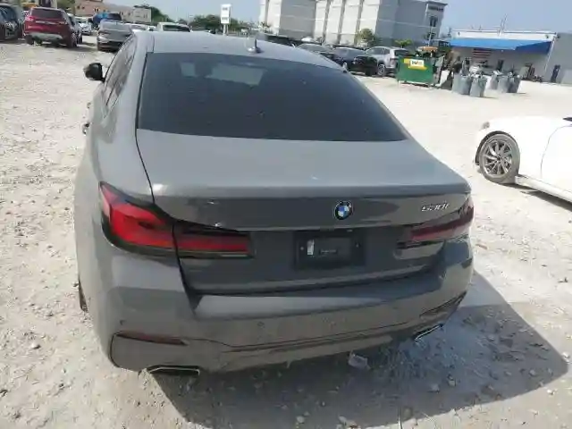 WBA53BH01MCF81039 2021 BMW 5 SERIES-5