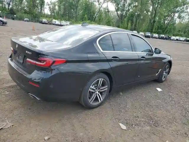 WBA13BJ01MCF54660 2021 BMW 5 SERIES-2