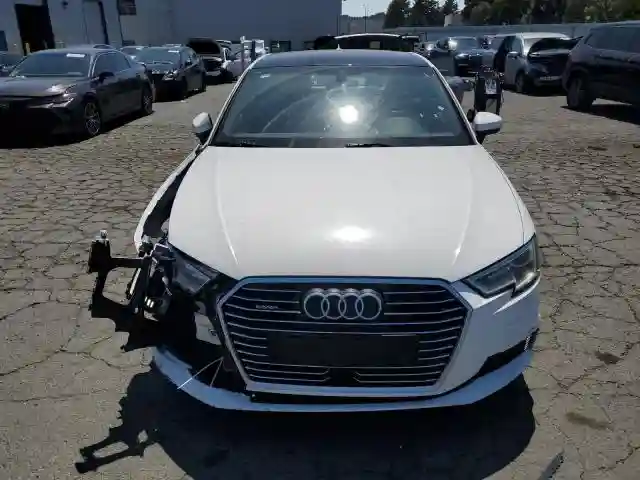 WAUUPBFF8HA092224 2017 AUDI A3-4