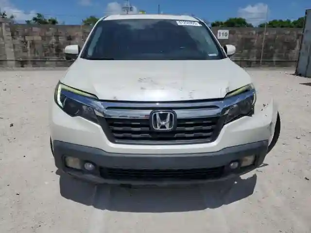 5FPYK2F68KB004930 2019 HONDA RIDGELINE-4
