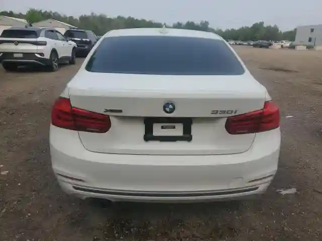WBA8D9C50JA614509 2018 BMW 3 SERIES-5