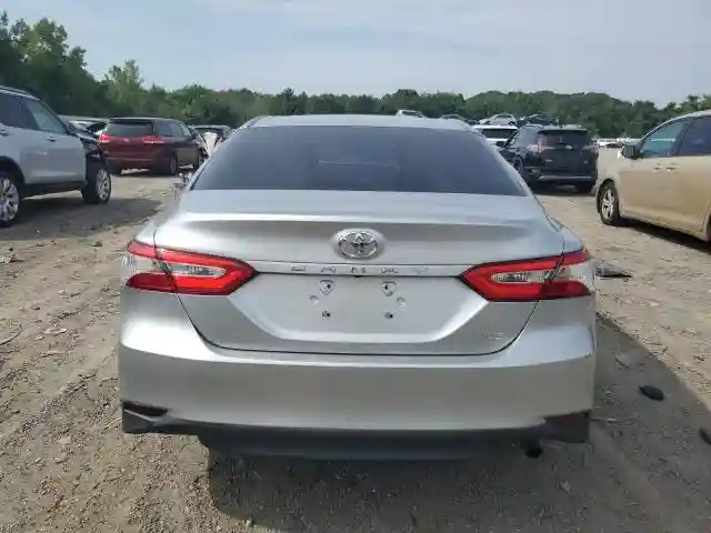 4T1B11HK3JU545410 2018 TOYOTA CAMRY-5