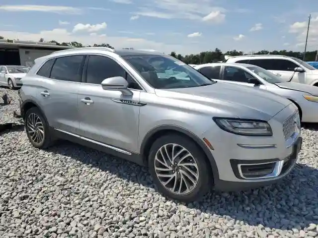 2LMPJ6K98LBL26528 2020 LINCOLN NAUTILUS-3