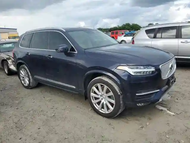 YV4A22PL9G1035986 2016 VOLVO XC90-3