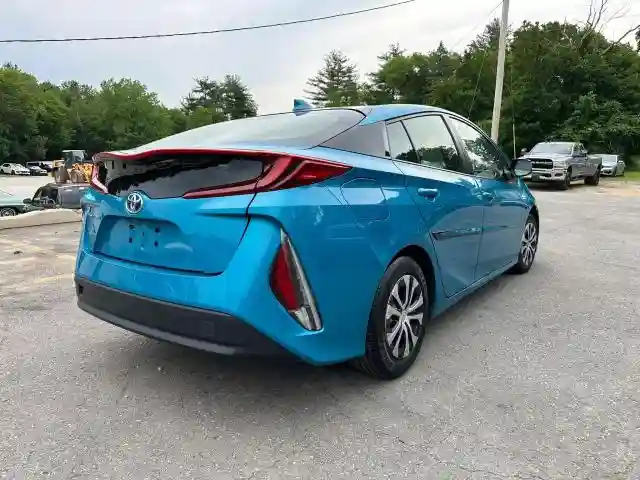 JTDKAMFP7N3203457 2022 TOYOTA PRIUS-2