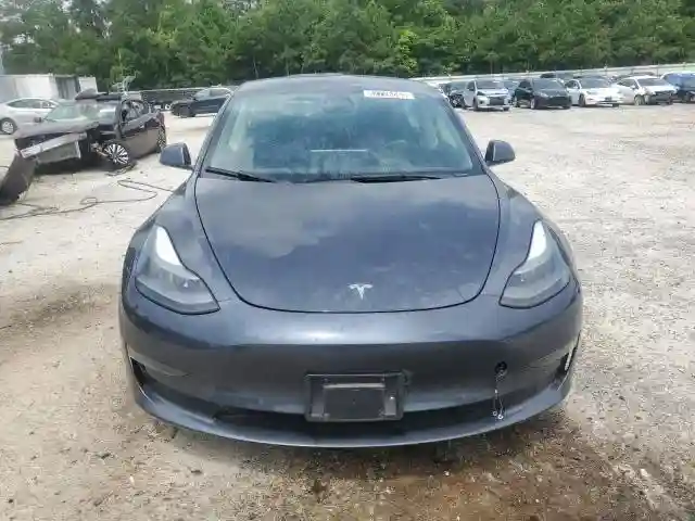 5YJ3E1EA5NF370049 2022 TESLA MODEL 3-4