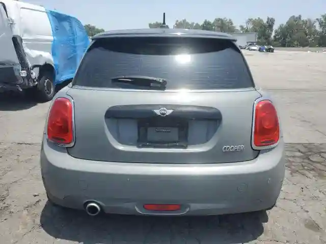 WMWXP5C56G2D15172 2016 MINI COOPER-5