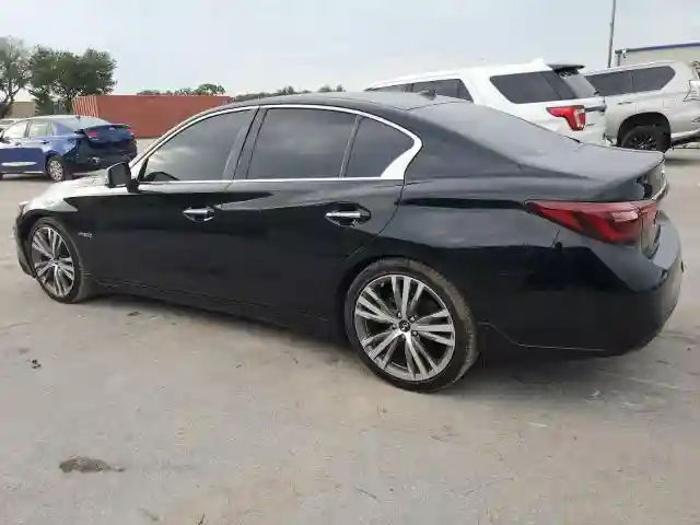 JN1AV7APXJM160023 2018 INFINITI Q50-1