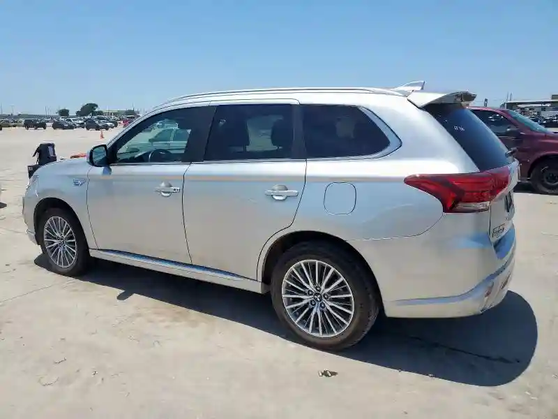 JA4J2VA74NZ064594 2022 MITSUBISHI OUTLANDER-1