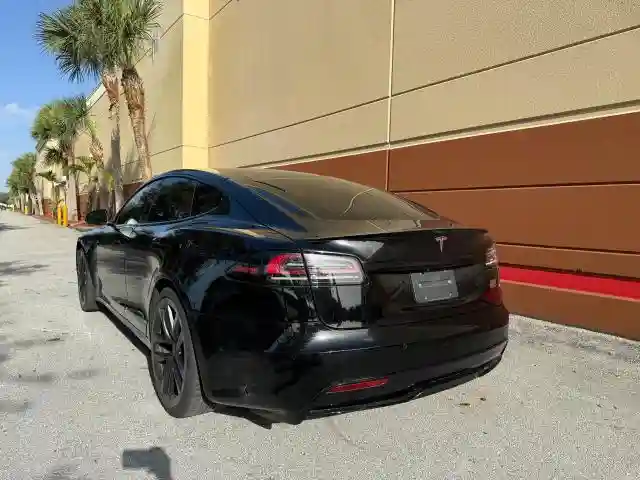 5YJSA1E52NF478767 2022 TESLA MODEL S-2