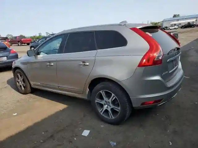 YV4902RCXF2590931 2015 VOLVO XC60-1