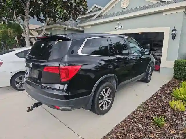 5FNYF5H59JB001424 2018 HONDA PILOT-3