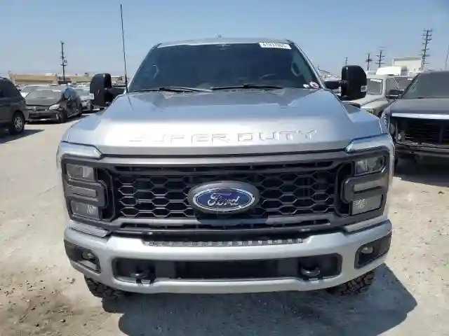 1FT8X3BT6PEE10838 2023 FORD F350-4