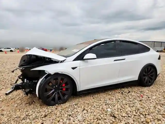 7SAXCBE66SF463136 2025 TESLA MODEL X-0