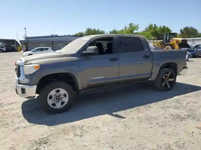 5TFEM5F19HX114444 2017 TOYOTA TUNDRA-0