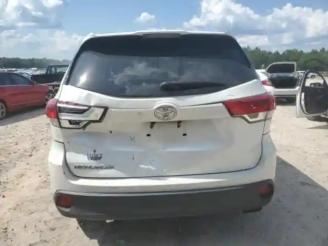 5TDZARFH8HS027493 2017 TOYOTA HIGHLANDER-5