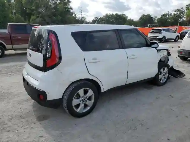 KNDJN2A2XJ7908126 2018 KIA SOUL-2