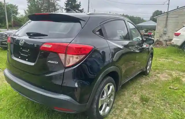 3CZRU6H78GM770089 2016 HONDA HR-V-3