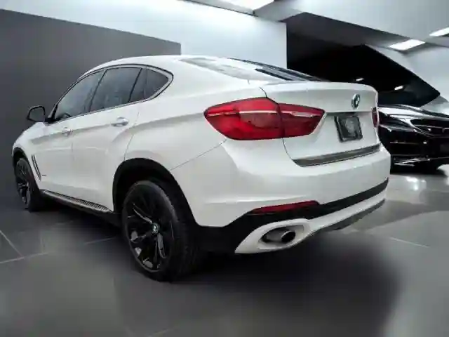 5UXKU2C38H0U30XXX 2017 BMW X6-3