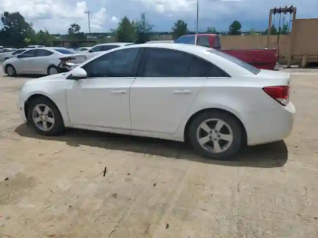 1G1PE5SB5G7177388 2016 CHEVROLET CRUZE-1
