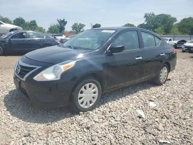 3N1CN7AP3JL823144 2018 NISSAN VERSA-0