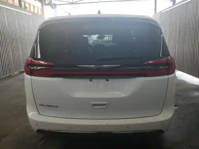 2C4RC1BG8PR530425 2023 CHRYSLER PACIFICA-5