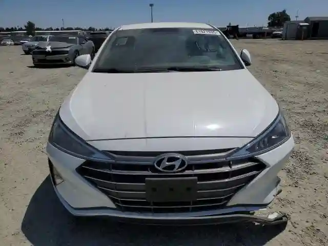 5NPD74LF8KH427162 2019 HYUNDAI ELANTRA-4