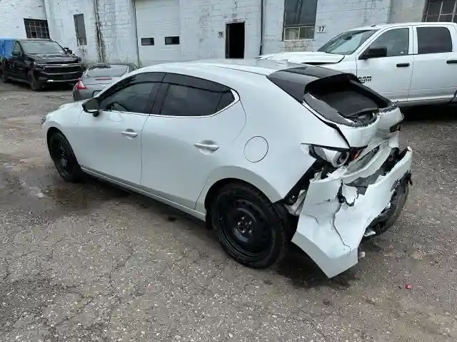 JM1BPBMY3R1712137 2024 MAZDA 3 GT-2