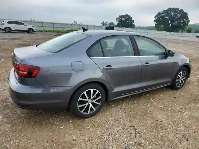 3VWDB7AJ9HM273603 2017 VOLKSWAGEN JETTA-2